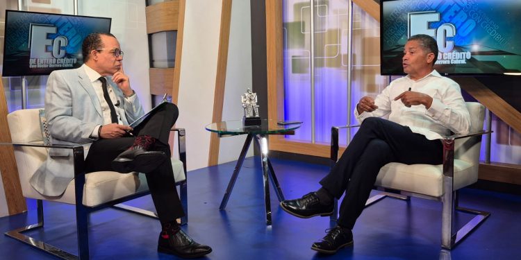 Eugenio Cedeño: “PRM modificaría estatutos para elegir autoridades; Abinader debe detener eso; no le corten las alas a la militancia