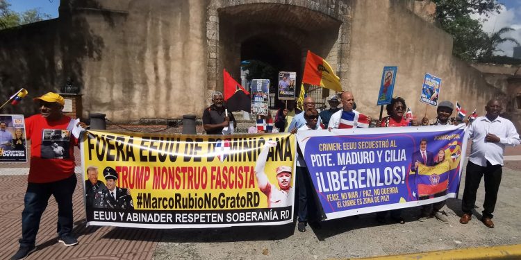 Exigen puesta en libertad del presidente de...