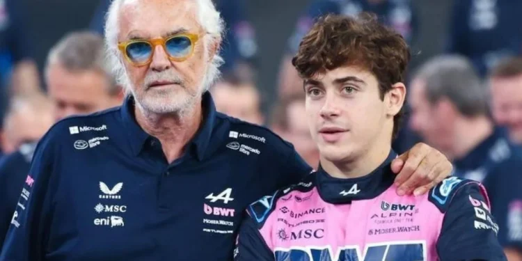 Flavio Briatore llenó de elogios a Franco Colapinto: 'Tiene el talento para ser uno de los mejores pilotos'