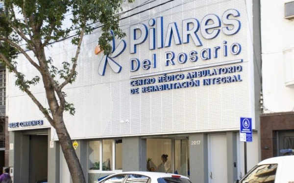 Grave ataque antisemita en Rosario: enviaron un explosivo a la clínica del titular de la DAIA Grave ataque antisemita en Rosario: enviaron un explosivo a la clínica del titular de la DAIA
