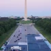 Grupo demanda para bloquear la repavimentación azul de Trump en Reflecting Pool en el Lincoln Memorial Grupo demanda para bloquear la repavimentación azul de Trump en Reflecting Pool en el Lincoln Memorial