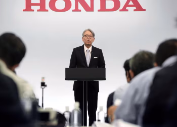 Honda registra su primera pérdida anual debido a una costosa estrategia de vehículos eléctricos