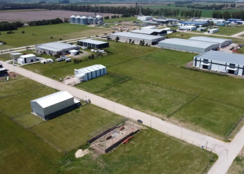 Inauguran la primera planta de biocombustibles de segunda generación del país en Villa María