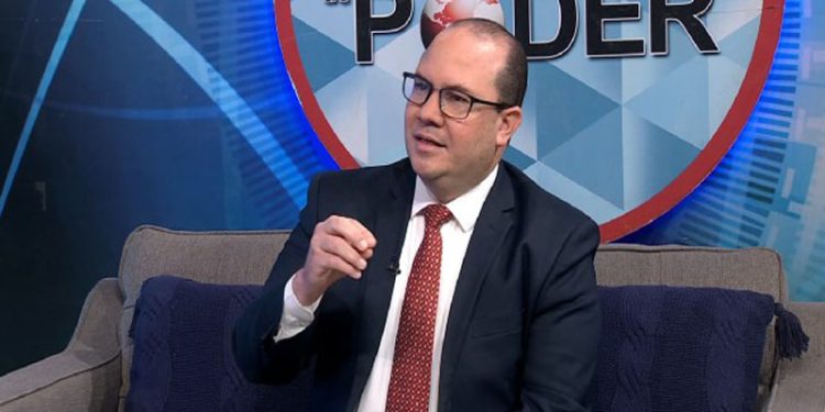 Juan González advierte no se vislumbra una solución al conflicto en Medio Oriente