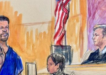 Juez reprende a los fiscales por seguir adelante con el proceso de detención del autor del tiroteo en la cena de corresponsales acusado