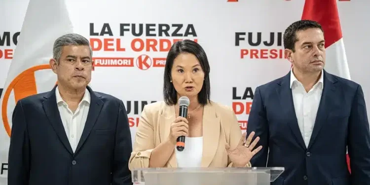 Keiko Fujimori pide el apoyo de los peruanos en elecciones