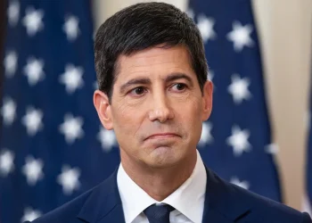 Kevin Warsh dirige ahora la Reserva Federal. Su principal desafío es un tonto.