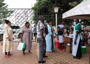 La OMS declara emergencia sanitaria mundial por el brote de ébola en el Congo y Uganda