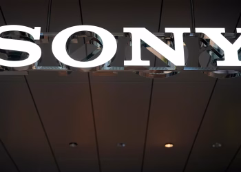 La japonesa Sony reporta una caída en sus ganancias pero espera un récord para este año