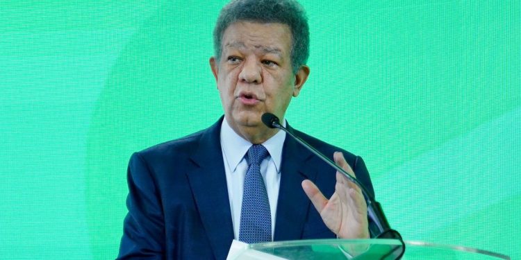 Leonel: Crisis económica fue provocada por clientelismo...