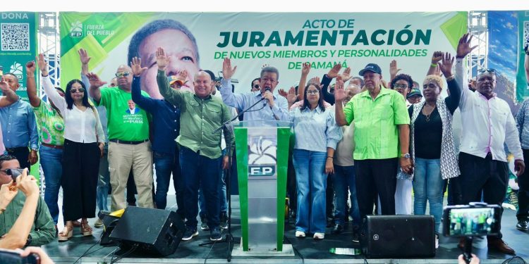 Leonel juramenta en la FP a Miguel Ángel Jazmín “Muñeco”...