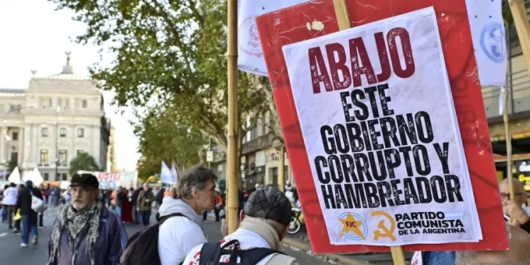 Los escándalos de Adorni, el jefe de Gabinete argentino