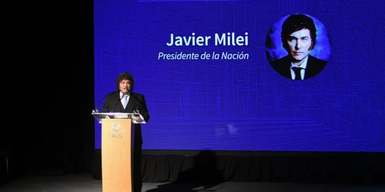 Milei defendió el rumbo económico y afirmó que la economía argentina comenzó a crecer nuevamente Milei defendió el rumbo económico y afirmó que la economía argentina comenzó a crecer nuevamente