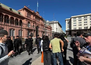 Milei intensifica los insultos a los periodistas argentinos