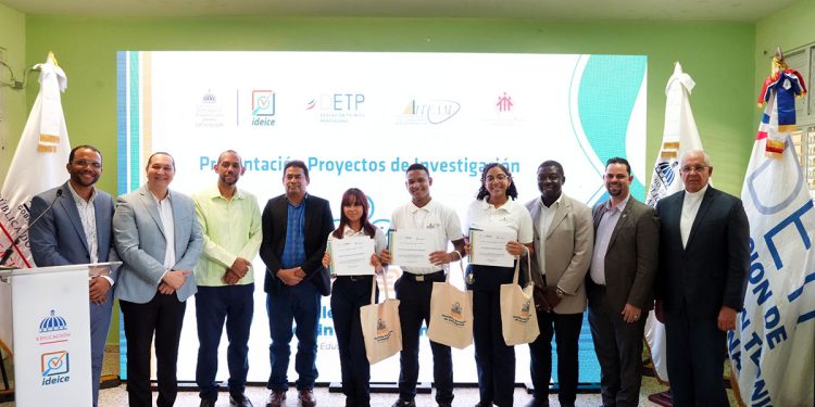 Minerd e Ideice presentan proyectos desarrollados por estudiantes en semilleros de investigaciones en centros educativos