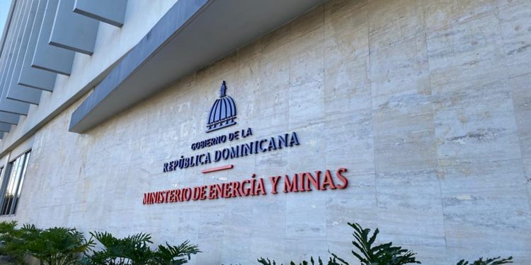 Ministerio de Energía ha otorgado más de 35 permisos Exploración minera en desde el 2021 hasta la actualidad