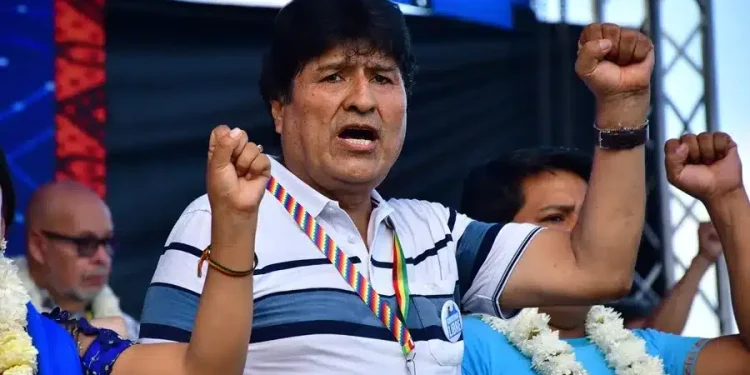 Ordenan captura del expresidente Evo Morales