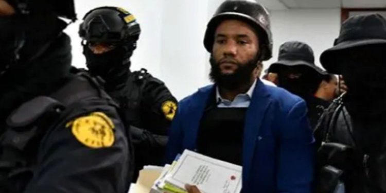 Prisión preventiva para fiscal imputado de recibir 10 mil dólares de soborno en el caso Senasa