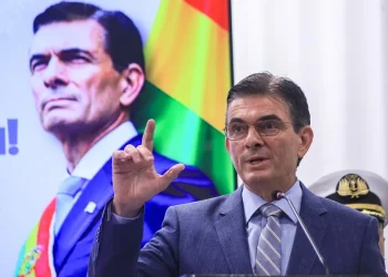 Rodrigo Paz anuncia reforma parcial de la Constitución de Bolivia