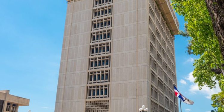 Sube la inflación por encima de rango meta del BCRD