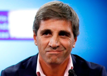 Toto Caputo explicó cómo funcionará el Súper RIGI para atraer mega inversiones y nuevas industrias