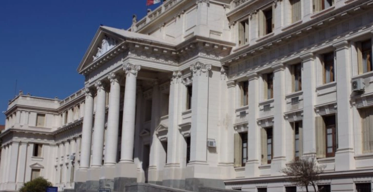 Trabajadores de la Justicia de Córdoba realizan un paro por reclamos salariales Trabajadores de la Justicia de Córdoba realizan un paro por reclamos salariales