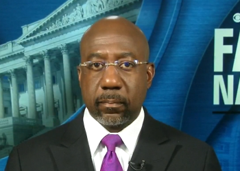 Transcripción: Senador Raphael Warnock sobre "Face the Nation with Margaret Brennan", 3 de mayo de 2026