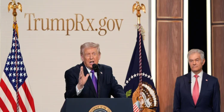Trump prometió medicamentos más baratos. Algunos precios bajaron. Muchos otros se dispararon. Trump prometió medicamentos más baratos. Algunos precios bajaron. Muchos otros se dispararon.