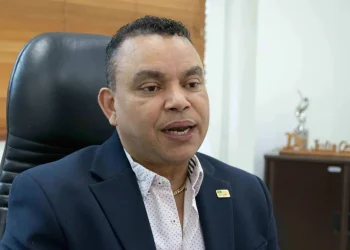 Servicio Nacional de Salud SNS: cifras que brillan, pero pacientes que siguen pagando en clínicas privadas