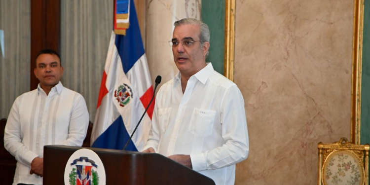 Abinader resalta RD es de los primeros países en establecer una estructura de salud mental en las prisiones