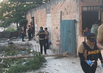 Caen 10 durante operativo antidrogas en Verón y decomisan más de 1,400 gramos de narcóticos
