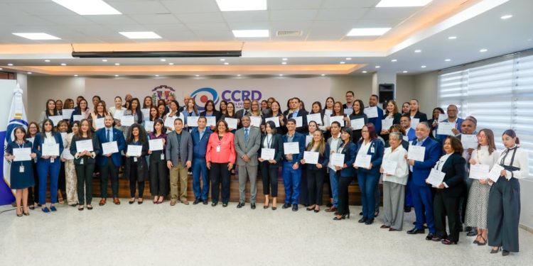 Cámara de Cuentas certifica a 86 colaboradores en alianza con INAP e INFOTEP