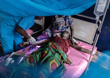"Di a luz en la calle": el conflicto hace que el parto sea riesgoso en algunas partes de África