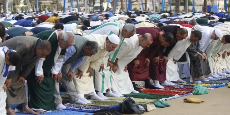 Dinamarca avanza contra el llamado islámico a la oración y marca distancia de la izquierda multicultural europea