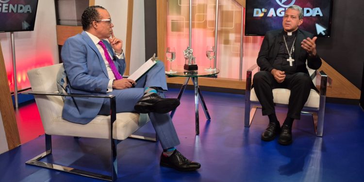 EXCLUSIVA| Monseñor Morel Diplán revela posible visita del Papa León IVX a la República Dominicana