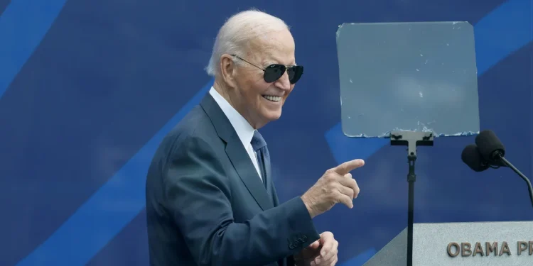 El juez niega el intento de Biden de impedir que el Departamento de Justicia publique conversaciones con el biógrafo