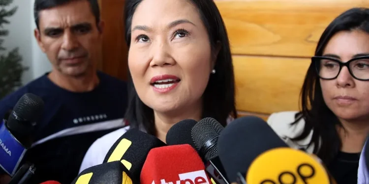 Elecciones Perú: Fujimori mantiene ventaja de 0,006 % Elecciones Perú: Fujimori mantiene ventaja de 0,006 %