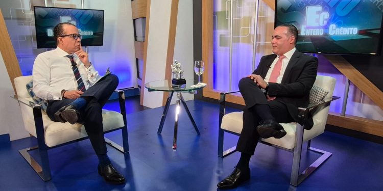 “Es imposible PLD apoye al PRM; veo corrupción en el gobierno; DM no tiene favoritos y será un árbitro”, revela Robert de la Cruz