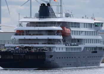 Estados Unidos paga 750.000 dólares para evacuar a un estadounidense a bordo de un crucero contra el hantavirus desde una isla remota