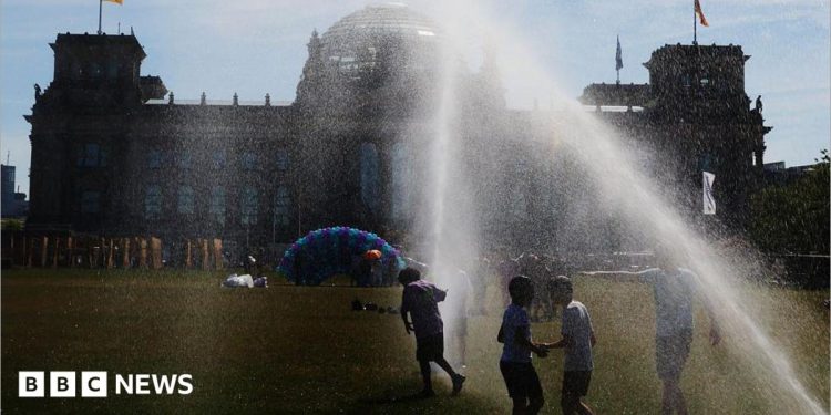 Europe's heatwave shifts east as as France raises health alert to highest level