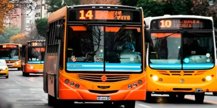 FETAP aseguró el pago de aguinaldos a los choferes de Córdoba FETAP aseguró el pago de aguinaldos a los choferes de Córdoba