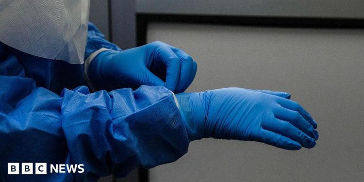 Francia confirma el primer caso de ébola Francia confirma el primer caso de ébola
