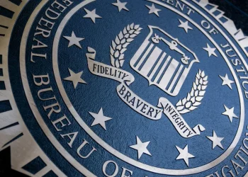 Grupo de derechos electorales de Ohio enfrenta una investigación por fraude criminal, dicen fuentes