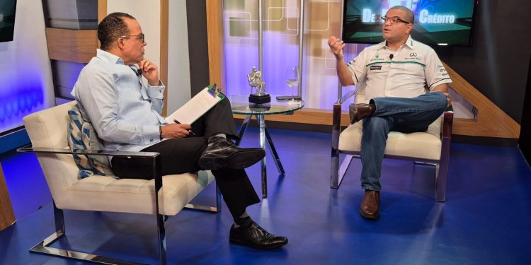 Héctor Igonet: “gobiernos ha perdido 94% en AL; LF es una realidad; no ignoren a Santiago Matias” Héctor Igonet: “gobiernos ha perdido 94% en AL; LF es una realidad; no ignoren a Santiago Matias”