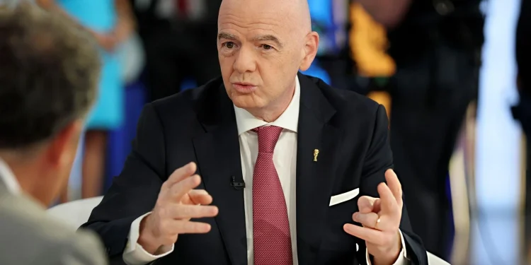 Infantino defendió las pausas de hidratación y aseguró que el Mundial 2026 ya es "un éxito total" Infantino defendió las pausas de hidratación y aseguró que el Mundial 2026 ya es "un éxito total"