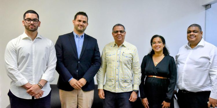 Investigadores de la UFHEC y universidad italiana impulsan innovador proyecto científico para transformar el sargazo en bioenergía y compuestos de alto valor