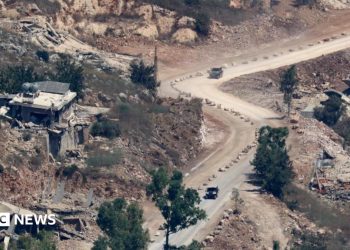 Israel ataca el sur del Líbano mientras Hezbollah condena el nuevo acuerdo