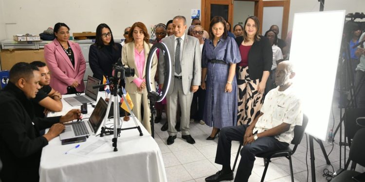 JCE y Conape inician jornada nacional de cedulación para...