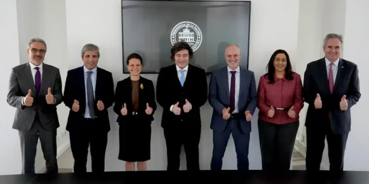 Javier Milei mantuvo una reunión con la cúpula del Banco Mundial en Olivos Javier Milei mantuvo una reunión con la cúpula del Banco Mundial en Olivos