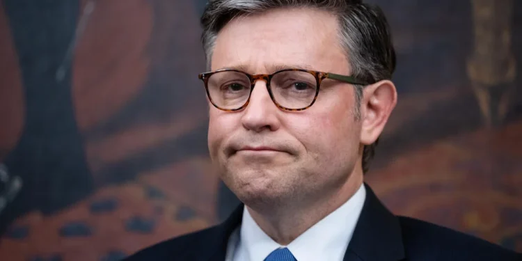 La Cámara de Representantes asumirá la extensión de último minuto del poder clave de espionaje de la FISA, pero el revuelo por Bill Pulte podría condenar la votación